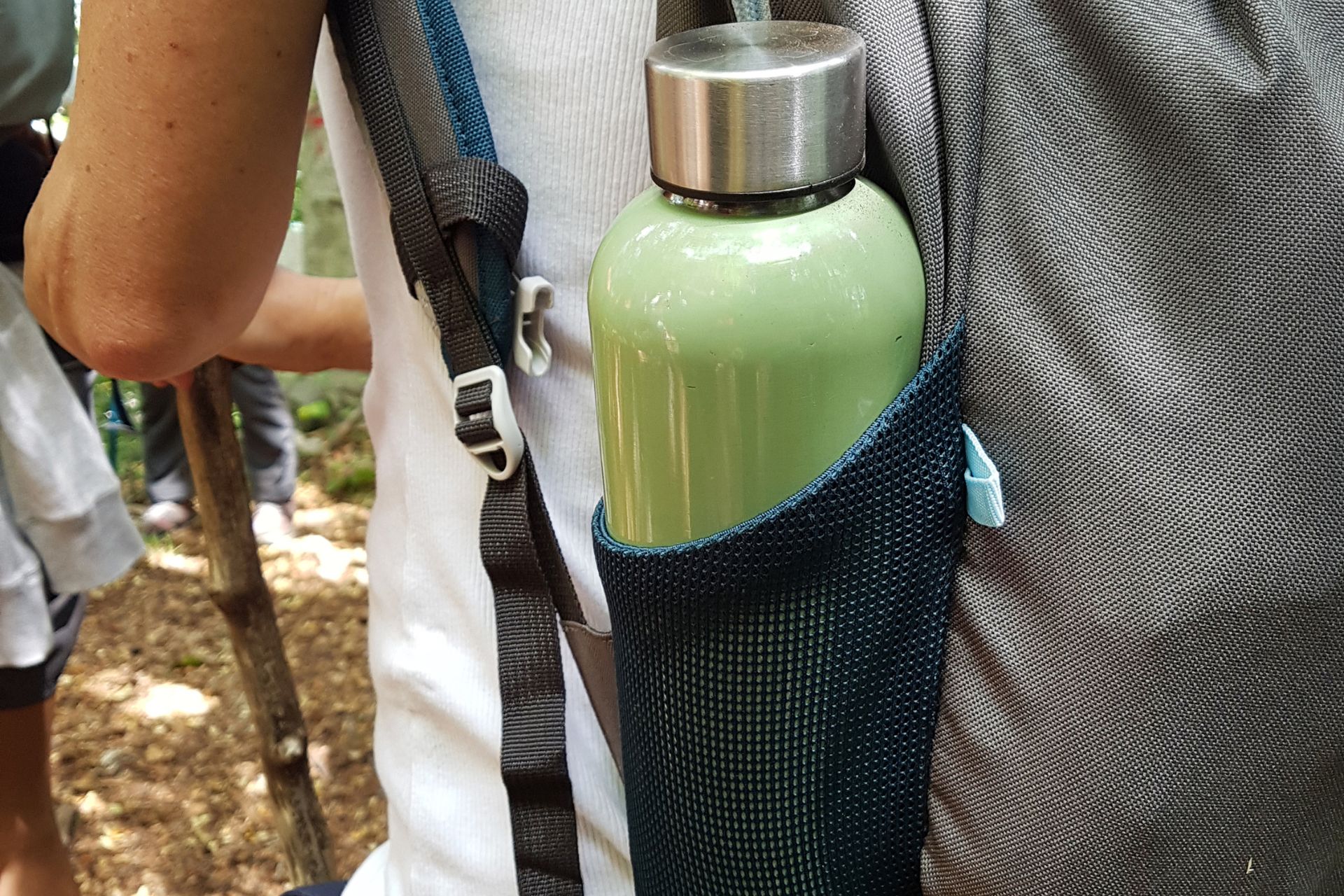 hiking-water-bottles